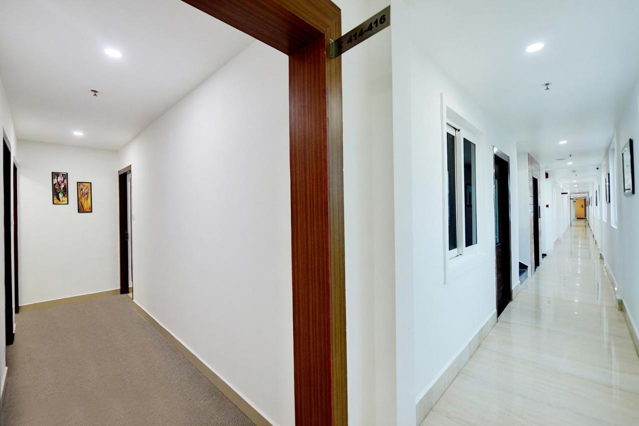 Hotel Voyagers 99 Bangalore Extérieur photo