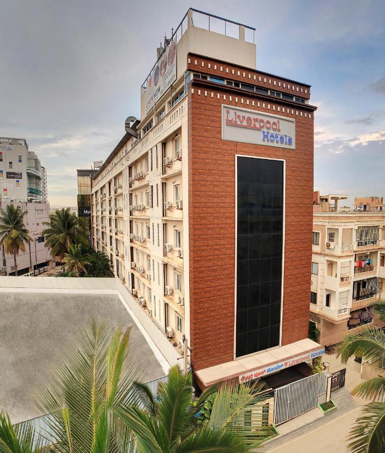 Hotel Voyagers 99 Bangalore Extérieur photo